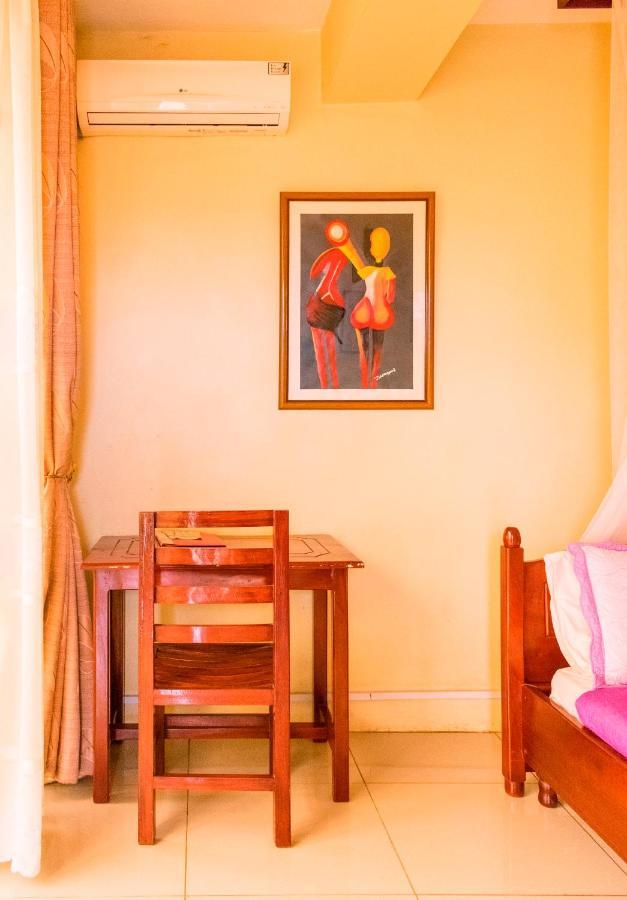 Kahondo Buffalo Hotel Makerere Exterior foto